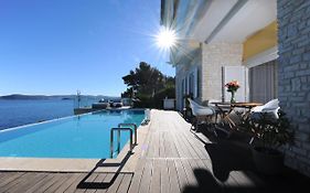Villa Cablex